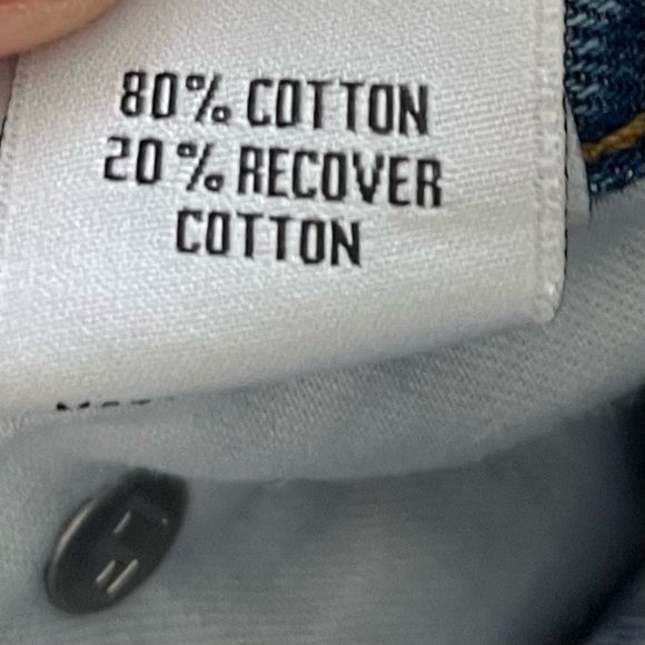 LOVERS AND FRIENDS NWT HIGH RISE 90s CUTOFF SHORTS SIZE 30 Y2K TRENDY - Picture 9 of 13